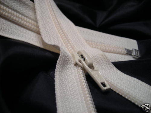 36 SEPARATING ROBE ZIPPER #3  